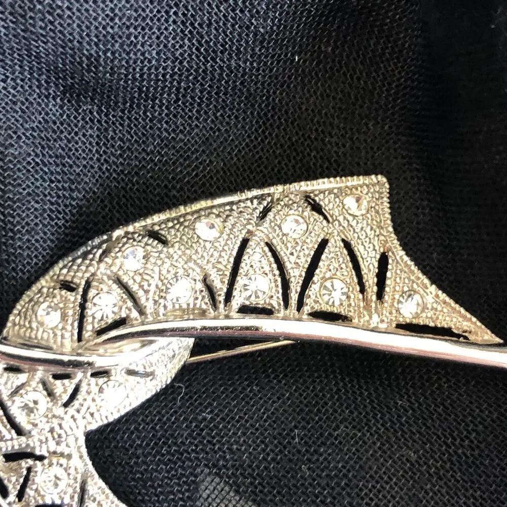 Vintage Art Deco Silver Tone Pave with Crystal Rhinestones Brooch Pin